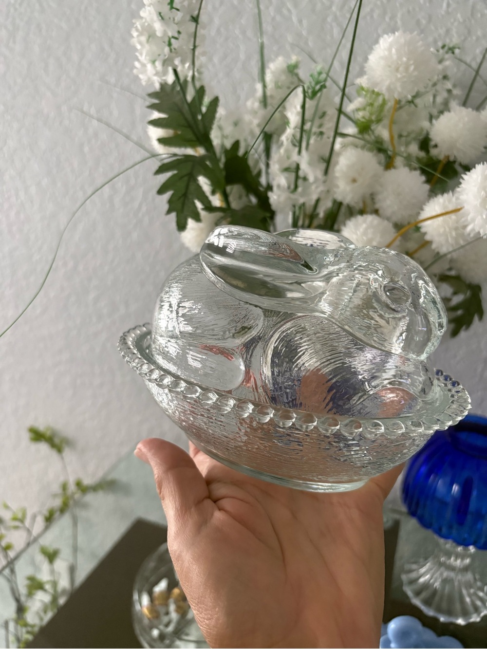 Vintage Indiana Glass Rabbit on a nest